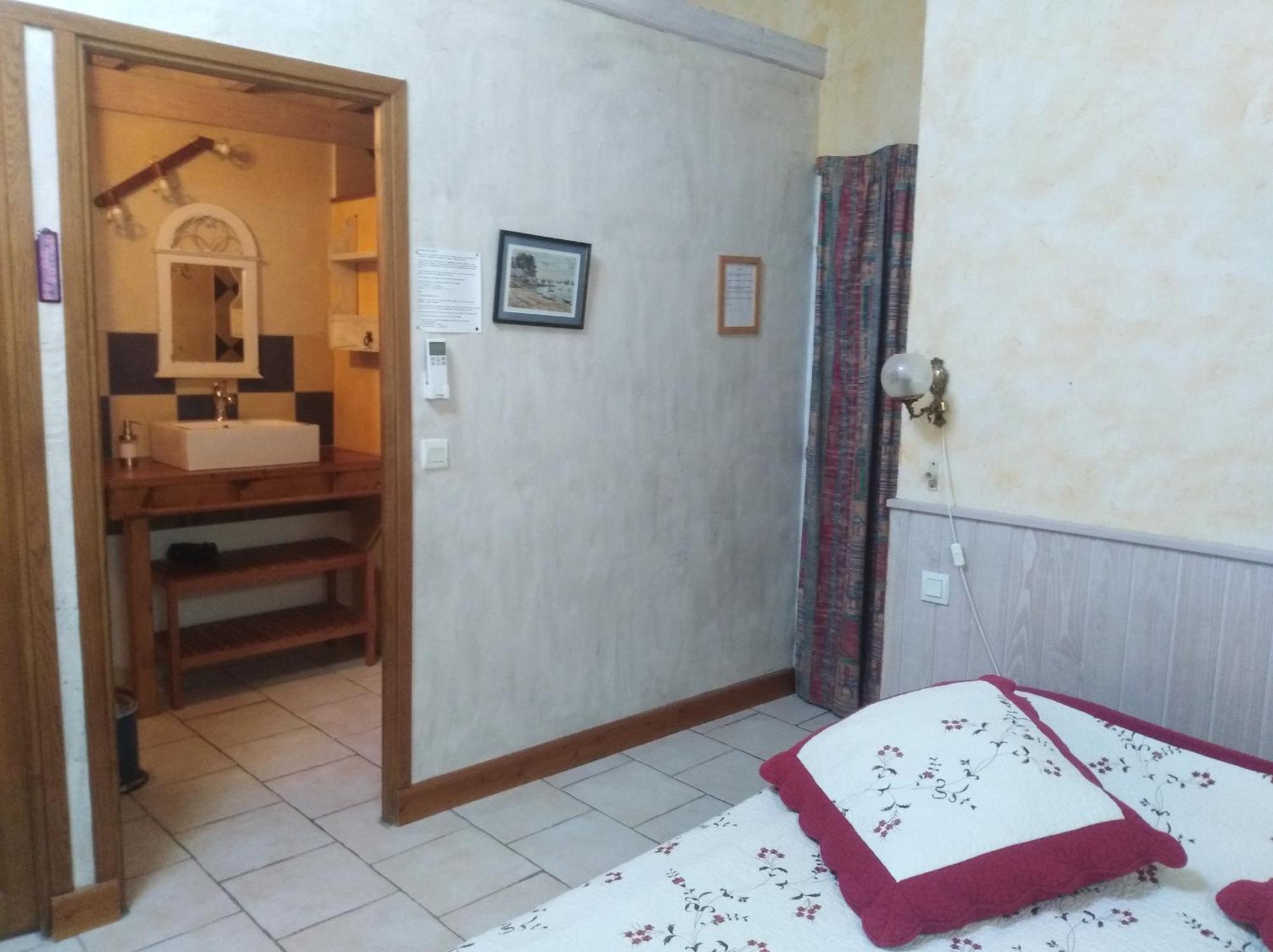 Le Mas De La Musardiere Chambres D Hotes Les Assions エクステリア 写真