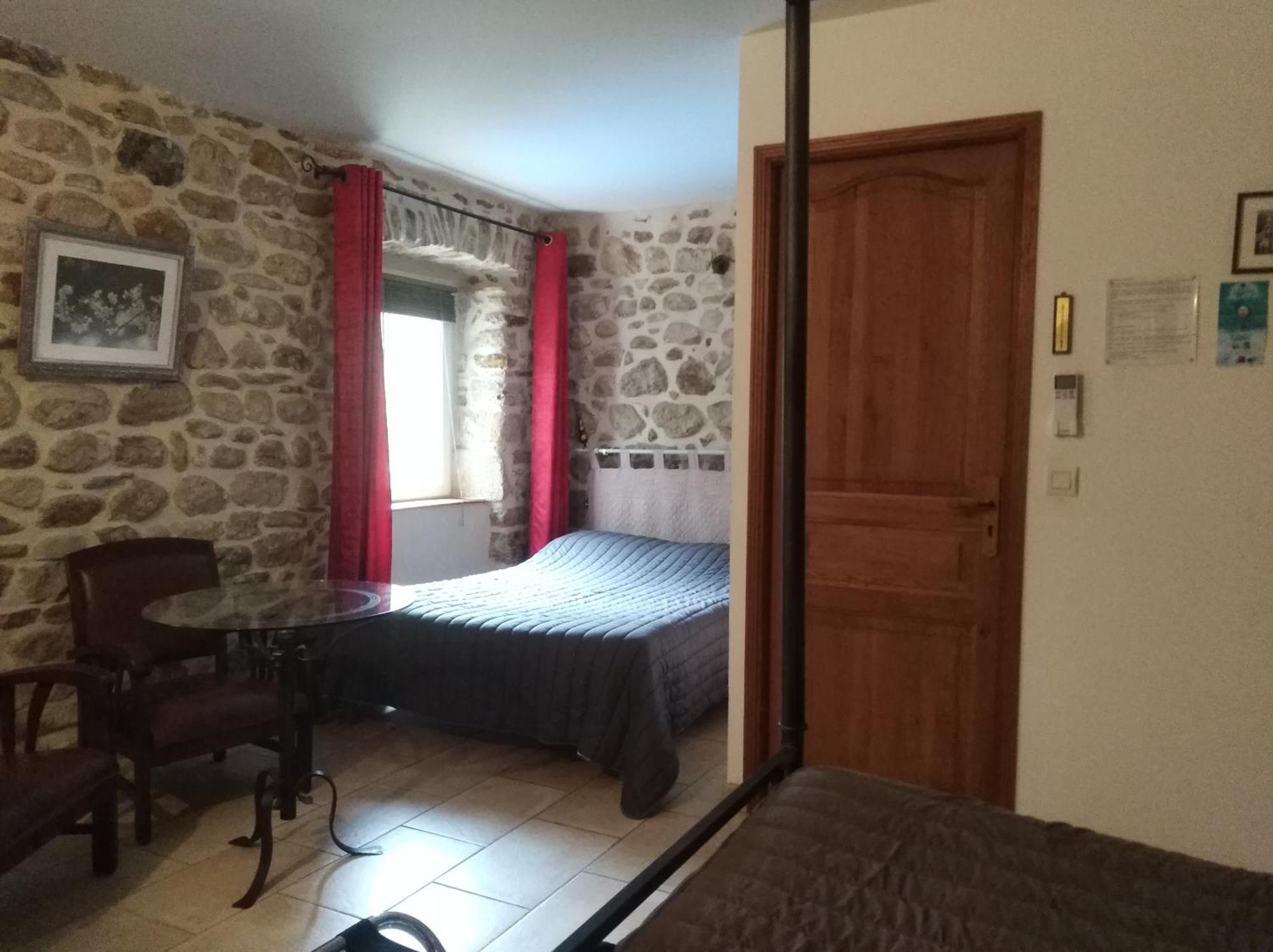 Le Mas De La Musardiere Chambres D Hotes Les Assions エクステリア 写真