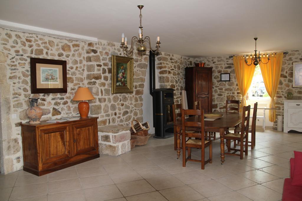 Le Mas De La Musardiere Chambres D Hotes Les Assions エクステリア 写真